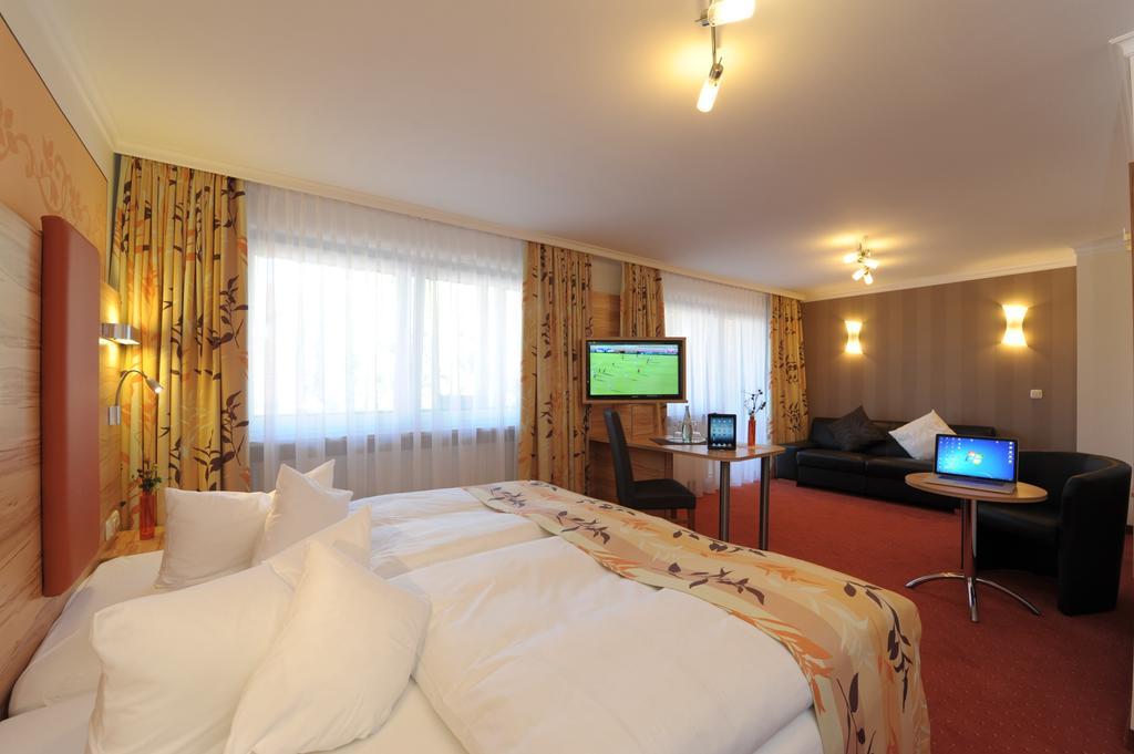 Hotel Pockinger Hof Pocking  Luaran gambar